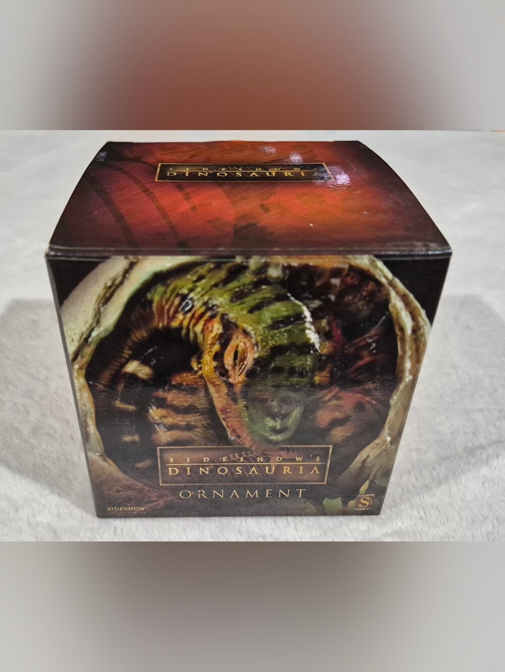 Sideshow Collectibles Dinosauria Brachiosaurus Egg Ornament 2009 NIB Rare
